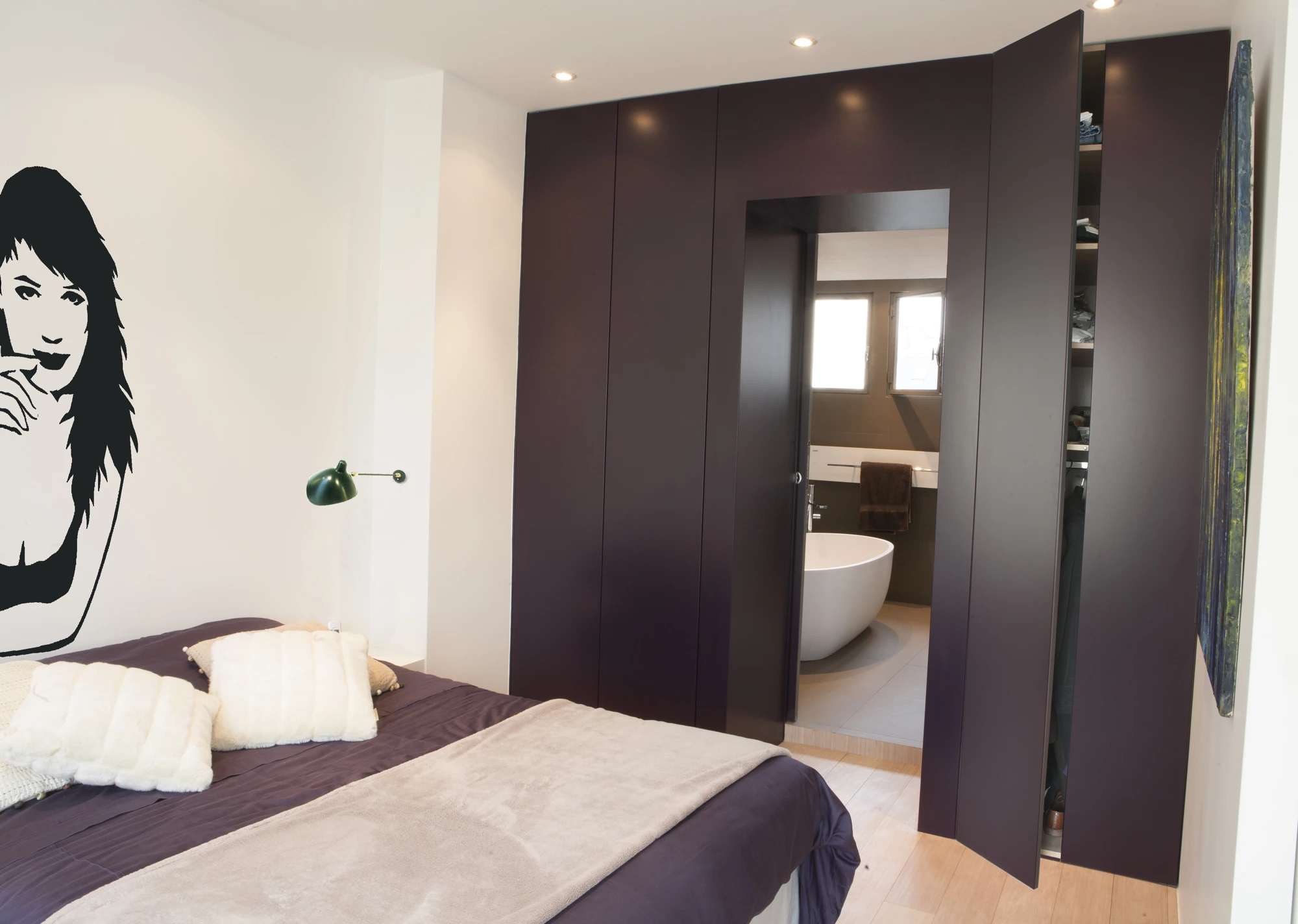 Appartement aux accents lumineux : chambre
